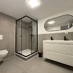 Apartment 135qm - 6 - - 2 Bathrooms - Free Parking - Mallibase *