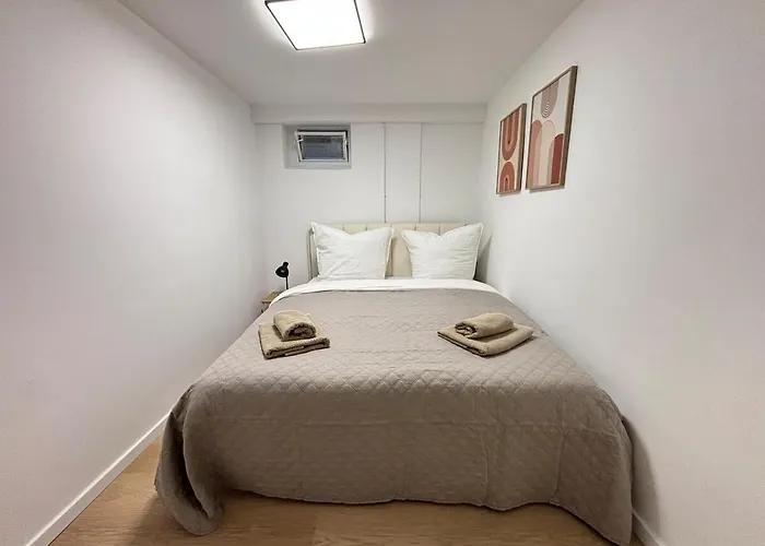Apartman 135qm - 6 - - 2 Bathrooms - Free Parking - Mallibase Hannover