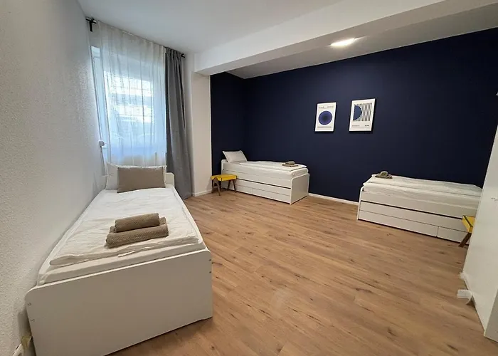 135qm - 6 - - 2 Bathrooms - Free Parking - Mallibase * Hannover