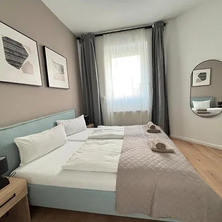 Апартаменты 135qm - 6 - - 2 Bathrooms - Free Parking - Mallibase