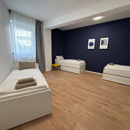 135qm - 6 - - 2 Bathrooms - Free Parking - Mallibase * Ганновер