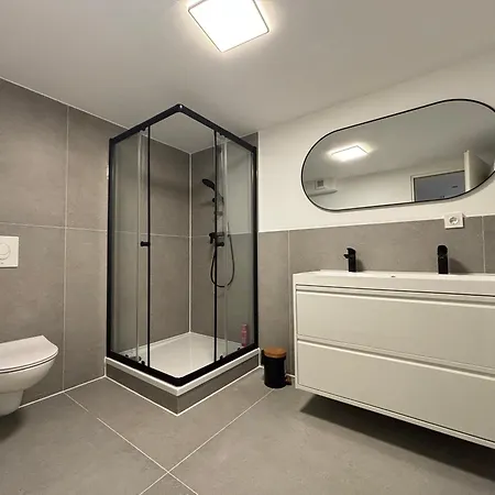 Апартаменты 135qm - 6 - - 2 Bathrooms - Free Parking - Mallibase *